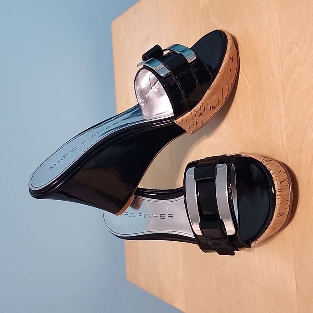 MARC FISHER MFOSTRA black patent leather wedge sandals. Size 6.5M